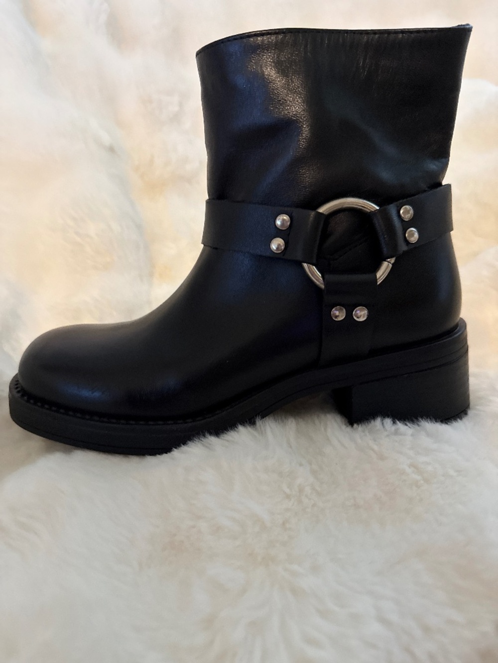 ANKLE MOTORCYCLE BOOTS-brand new- size 5 1/2